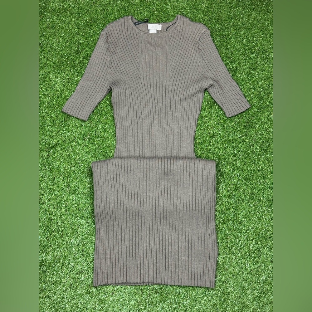 H&M Taupe Ribbed Maxi Dress